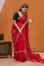 Vibrant Red Mul Cotton Saree with Floral Embroidery - Image 4